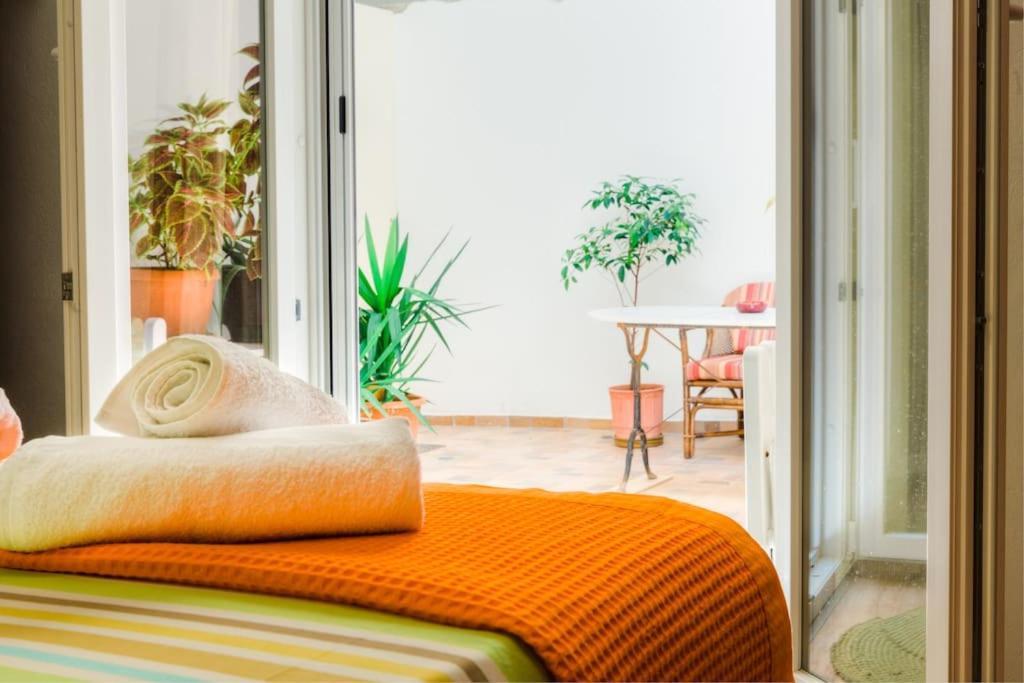 Renovated, Open And Functional Old City House Heraklion Exteriör bild
